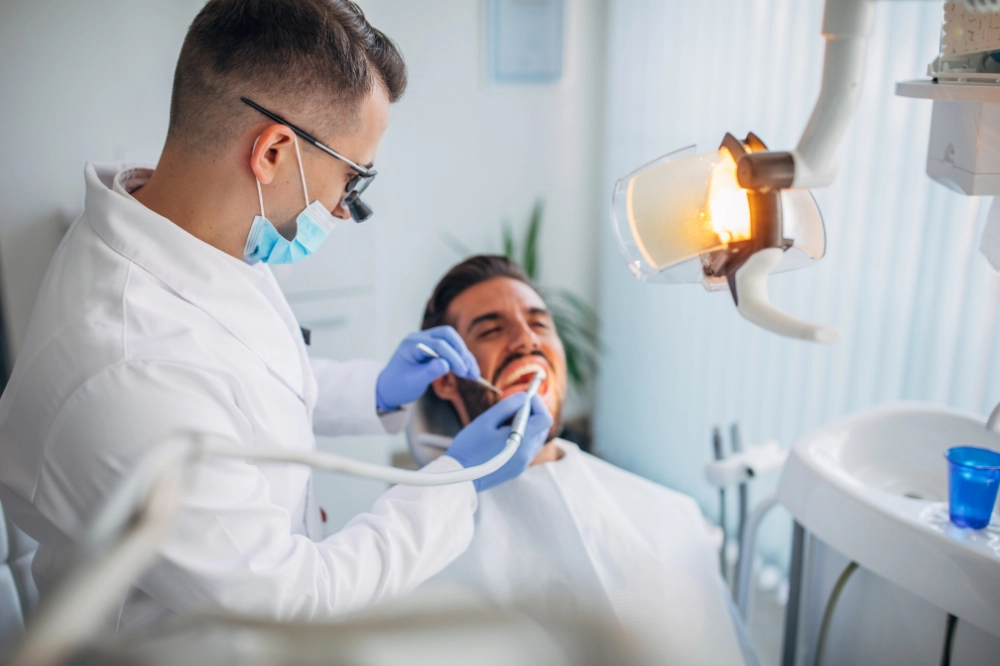 Is That a Dental Emergency Here’s How to Tell... | Dentist Acton